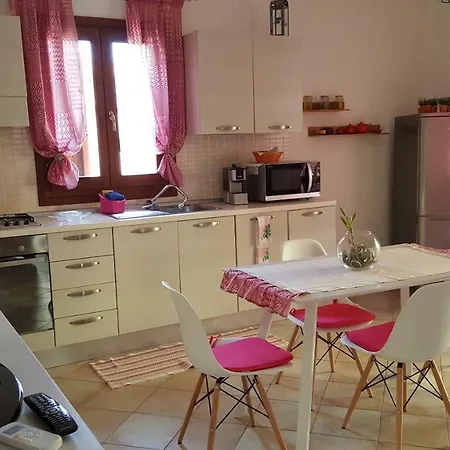 La Casa Di Irene Apartament *